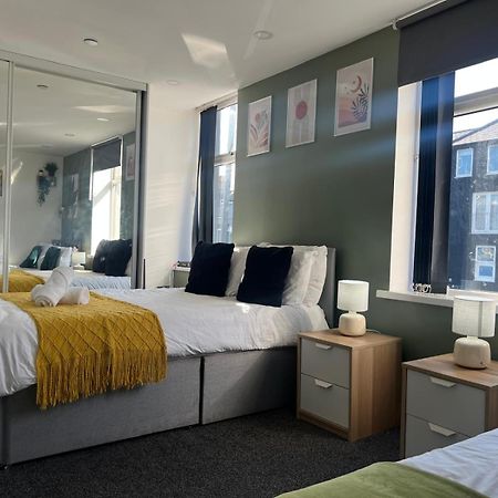 City Centre Location! For Business And Leisure! 5/6 Guests Cardiff Esterno foto